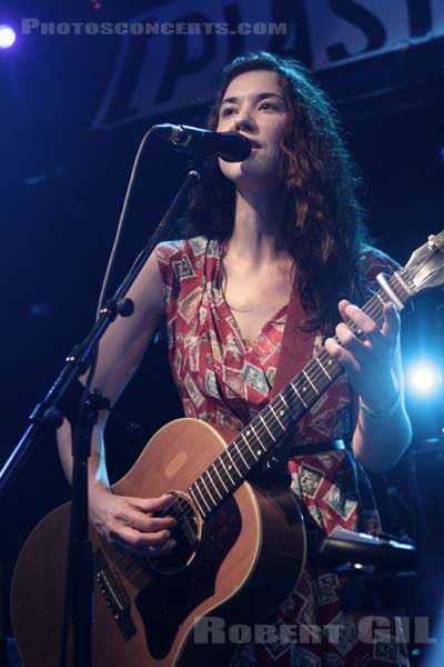 LISA HANNIGAN - 2012-04-25 - PARIS - La Fleche d'Or - 